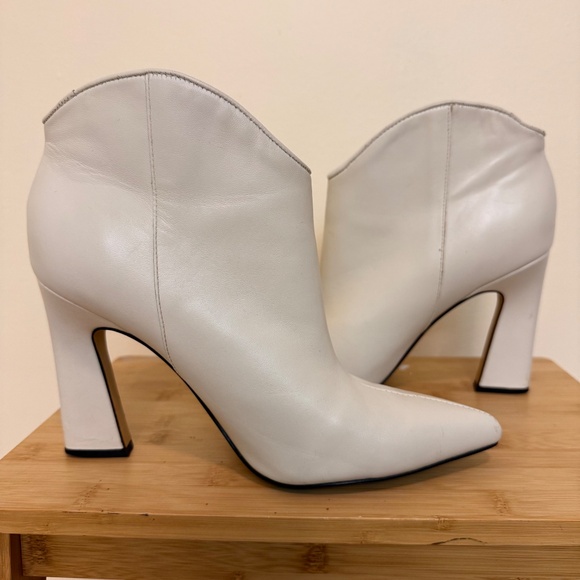 White Pointed Toe High Heel Ankle Boots - Picture 2 of 13